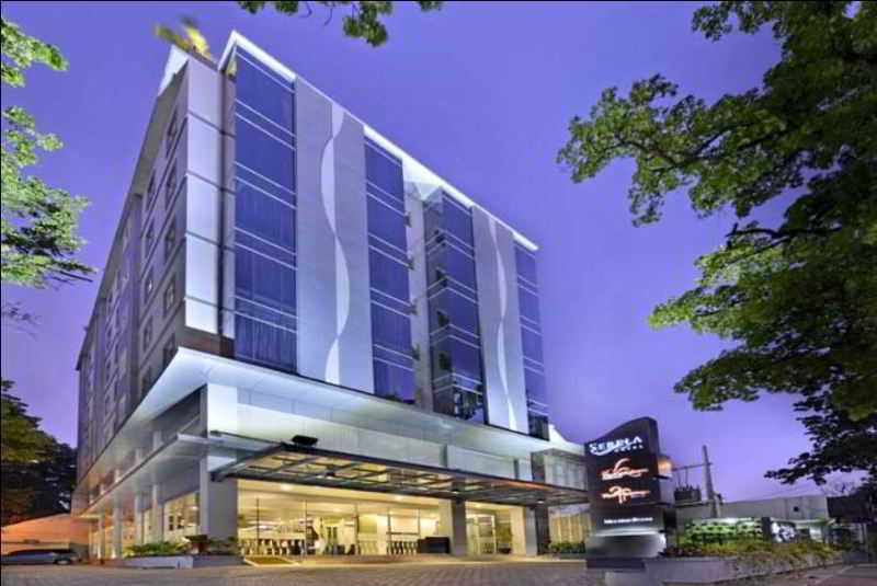 Serela Cihampelas By Kagum Hotels Bandung Exterior photo